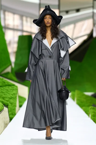 Look 43